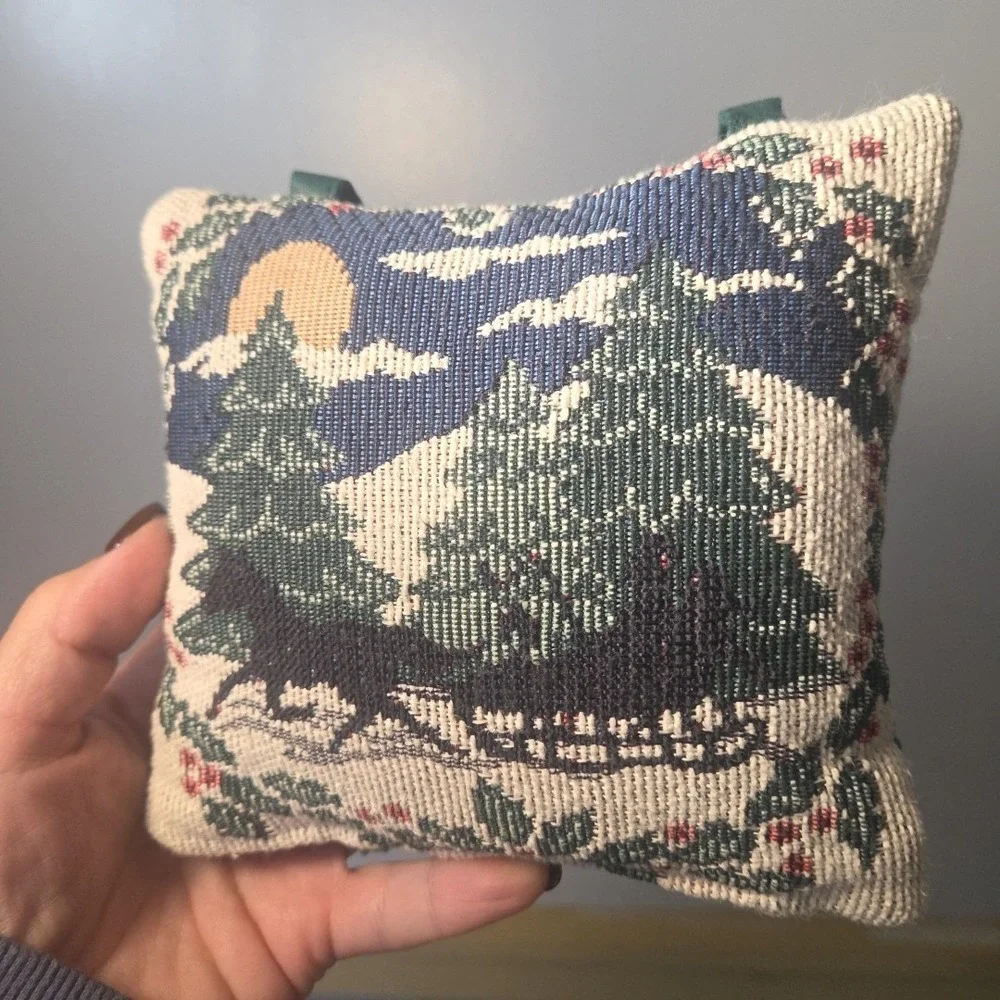 Mini Christmas Pillow Door Hanging Sleigh ride Horse Tapestry Winter Decoration